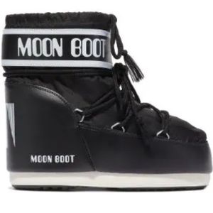 Low moon boots